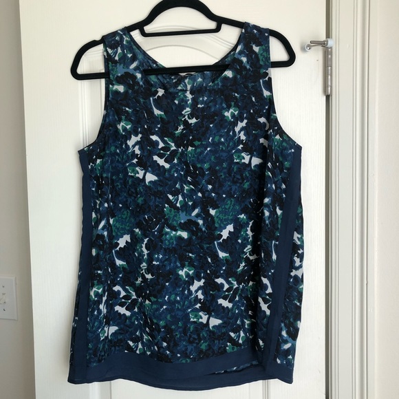 GAP Tops - Gap Floral Sleeveless Top GAP Tops - Gap Floral Sleeveless Top
